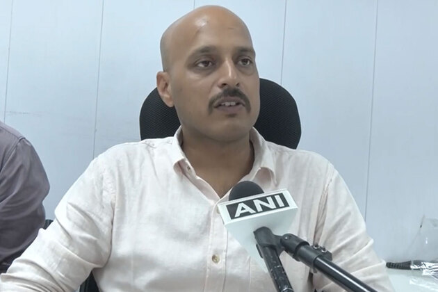 Madhya Pradesh: Three PWD officials caught for accepting Rs 2.5 lakh bribe in Indore