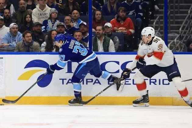 Hot Lightning enter Olympic break by blasting Panthers