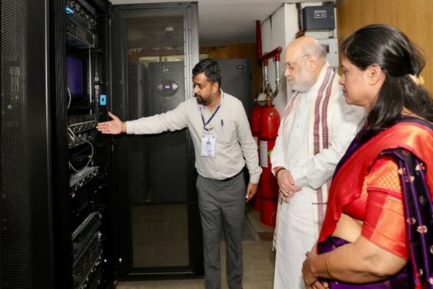 Gandhinagar: Amit Shah visits Library Network Centre, holds review meeting for development of libraries