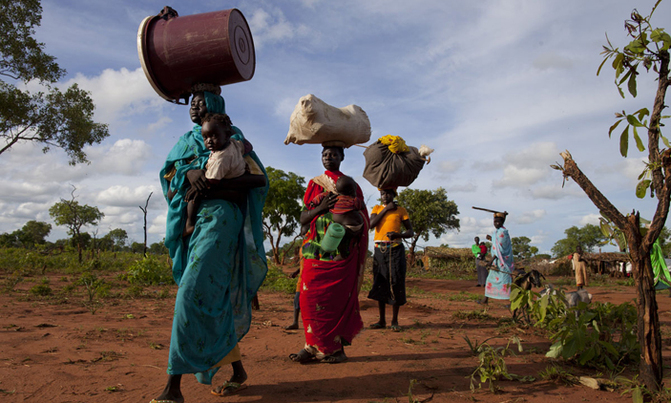 More than 37,000 flee South Sudan for Uganda: UN More than 37,000 flee South Sudan for Uganda: UN