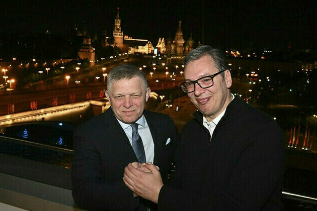 Serbias Vucic and Slovakias Fico share heartfelt VIDEO from Moscow