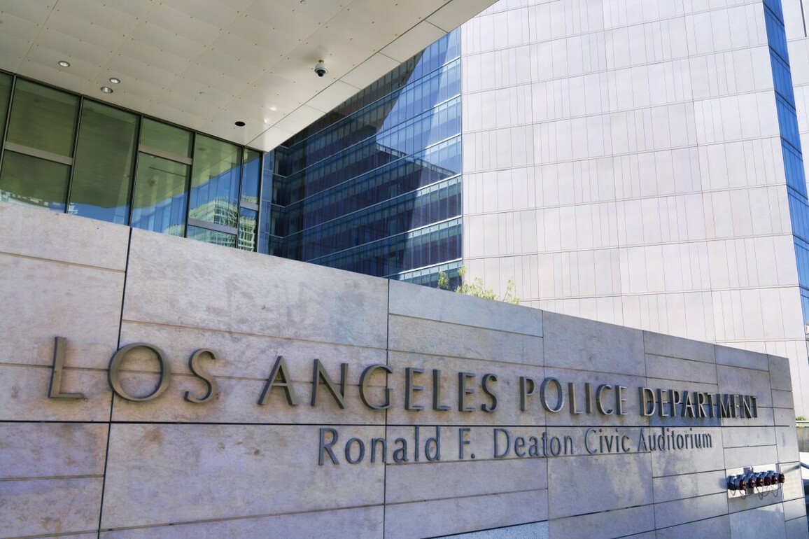 Retired LAPD sergeant gets $4.5 million in overtime fraud whistleblower lawsuit