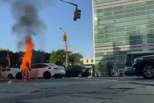 Tibetan sets himself ablaze in NYC days after China passes unity law