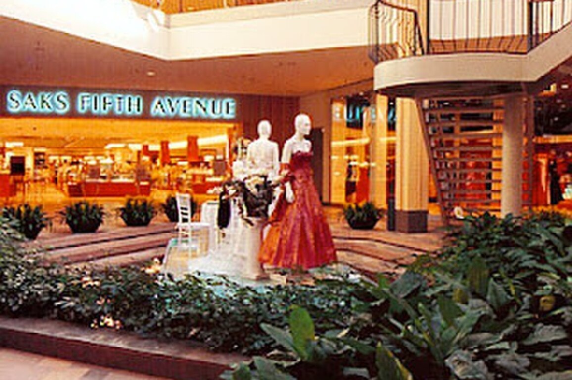 Struggling department stores chase relevance through experiences