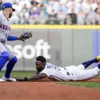 Cole Young's 10th-inning bloop hit leads Mariners past Mets
