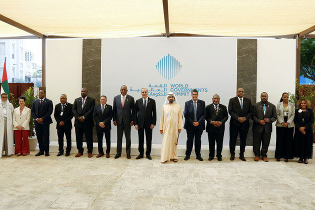 Mohammed bin Rashid meets with Caribbean heads of state, government at World Governments Summit 2026