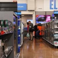 Roundup: U.S. businesses race to restock as China tariff cut offers 90-day lifeline
