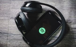 As Spotify moves to video, the environmental footprint of music streaming hits the high notes