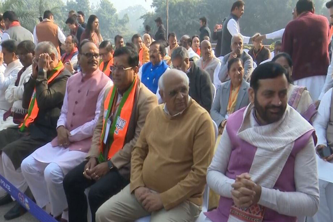 Delhi: Several BJP leaders arrive at party headquarters ahead of Nitin Nabin assuming charge as party's national president