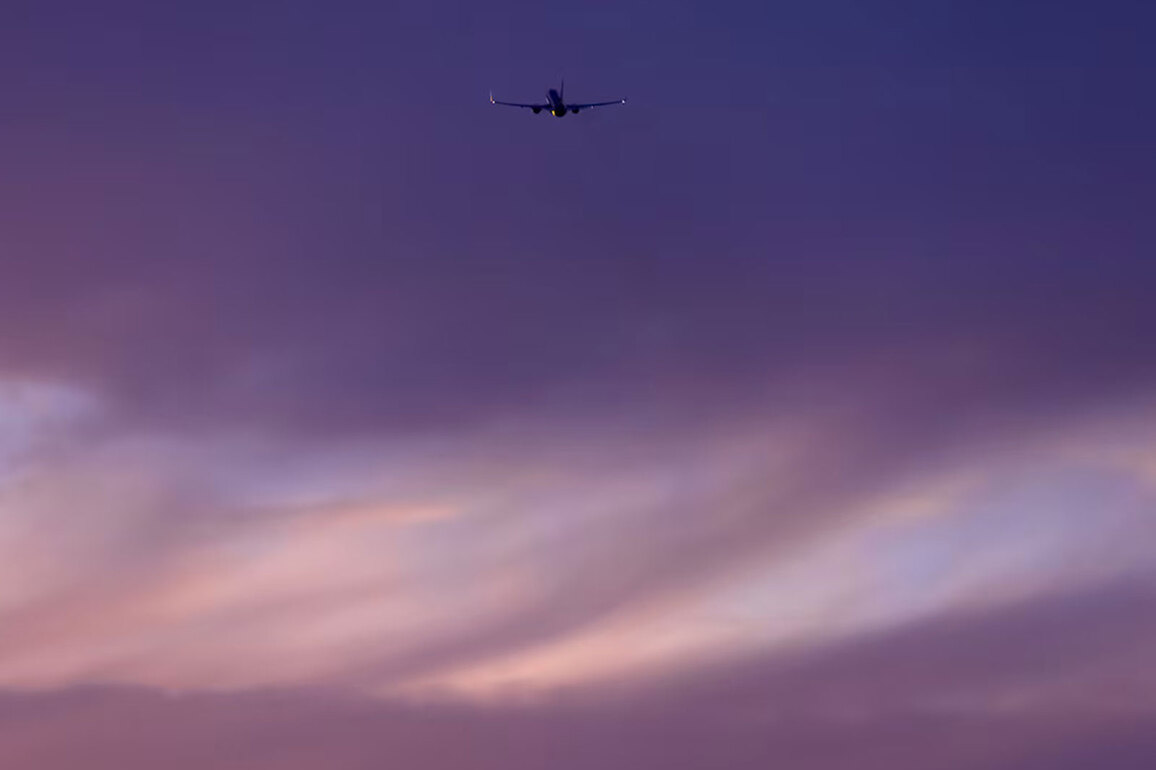 Over 1,700 flights cancelled across US amid FAA staffing crisis, government shutdown