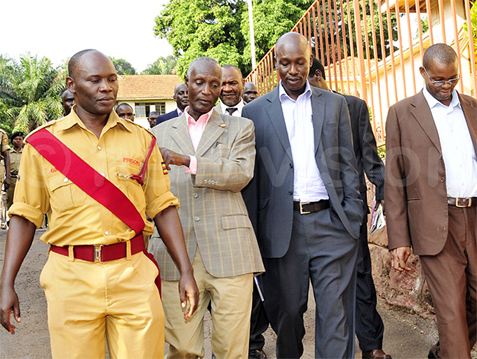 ohn ashaka uhanguzi 2nd left and five others were convicted over the bicycle scam ile hoto