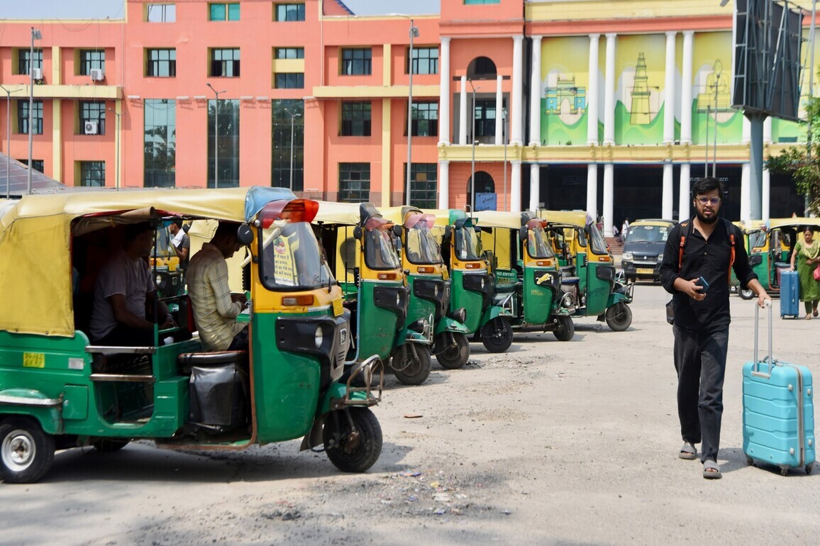 Delhi-NCR faces major commute disruption as taxi, auto unions launch 3-day strike over fare hike