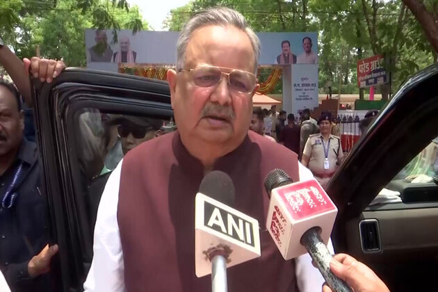 "Major step towards boosting public safety, crime investigation": Chhattisgarh Assembly Speaker Raman Singh on launch of emergency response service