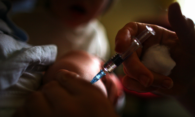 Vaccine shortage complicates Nigeria meningitis outbreak Vaccine shortage complicates Nigeria meningitis outbreak