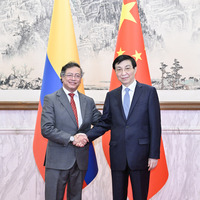 CHINA-BEIJING-WANG HUNING-COLOMBIAN PRESIDENT-MEETING (CN)