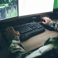 Retired US officer shared classified Ukraine intel on dating site - DOJ