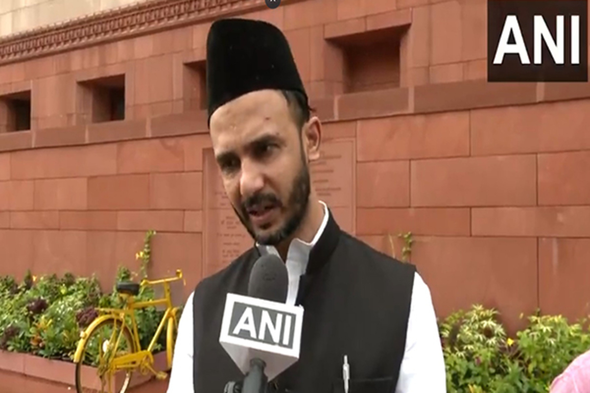 "This is creating an issue unnecessarily": SP MP Zia Barq on Parliament Mosque meeting row