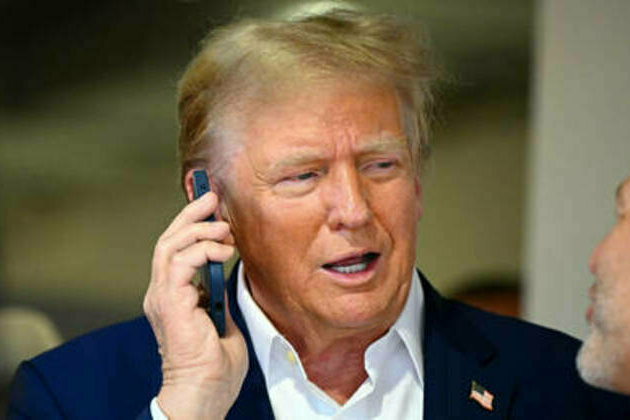 Trump still uses personal phone - media