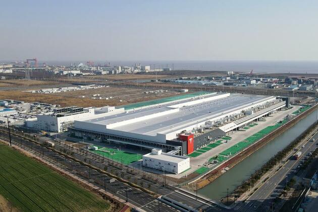 Update: Tesla's Shanghai Megafactory starts exporting energy-storage batteries