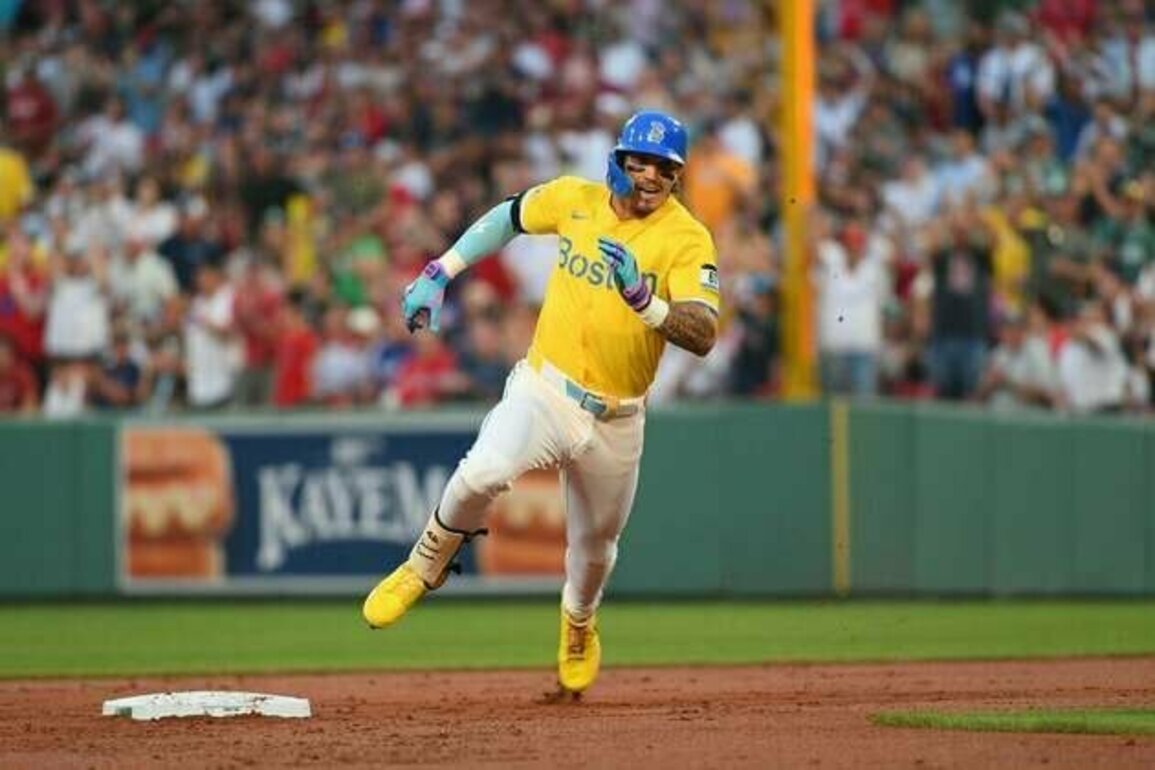 Garrett Crochet recovers after early blasts, leads Red Sox past Dodgers