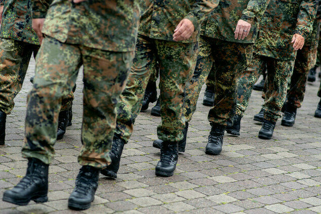 Germany plans six-month military service  Reuters