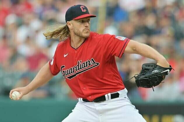 Reports: White Sox sign Noah Syndergaard to minors deal