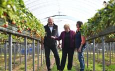 Farming Minister meets NFU on first farm visit in new role