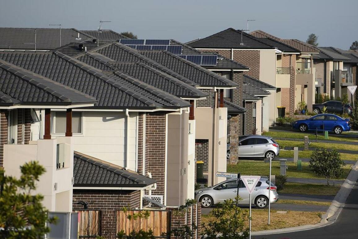 Homebuyers stand to win as big bank ups rate-cut bet