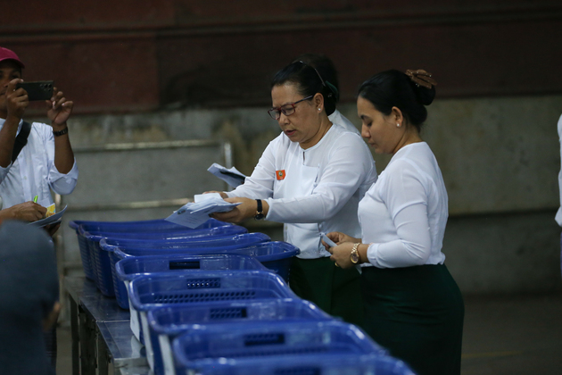 MYANMAR-YANGON-GENERAL ELECTION-SECOND PHASE-BALLOT COUNTING