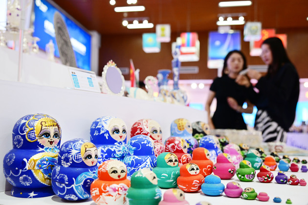 Xinhua Headlines: Chinese ambassadors upbeat about prospects of relations with neighboring countries