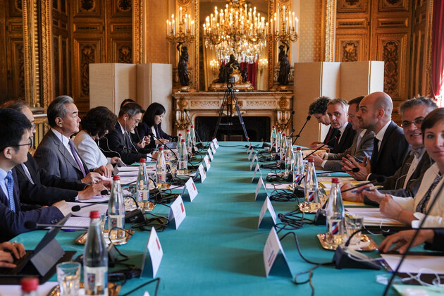 FRANCE-PARIS-CHINA-WANG YI-FRENCH FM-TALKS