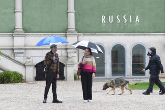 Venice Biennale jury resigns citing ICC cases against Russia and Israel