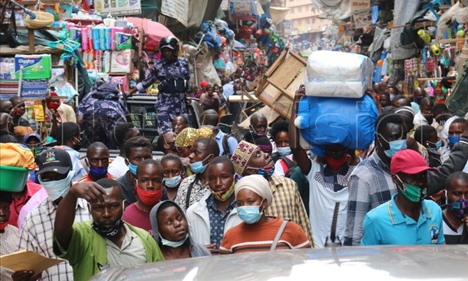Police, KCCA decongest Kikuubo Police, KCCA decongest Kikuubo