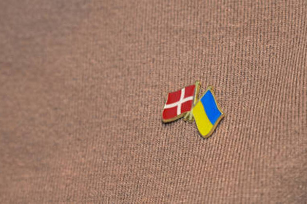 Ukraine's top donor to nearly halve military aid in 2026
