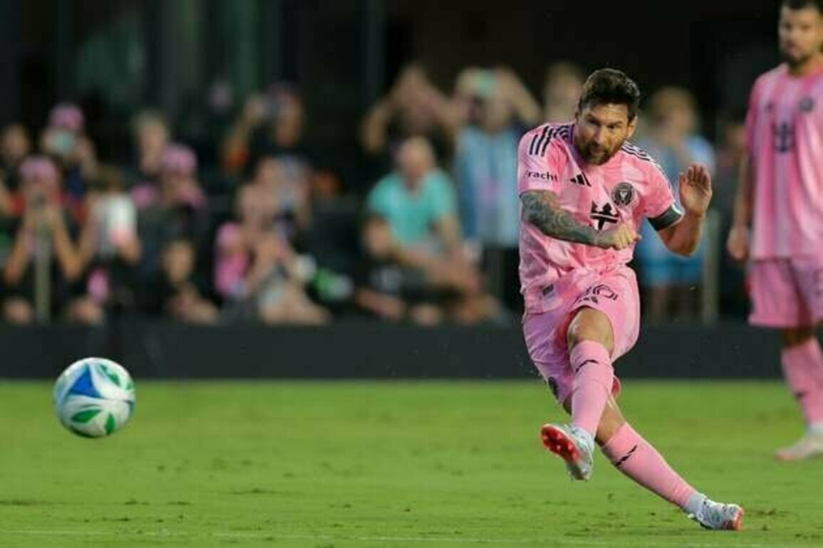 Lionel Messi extends streak, Miami ends Nashville's run