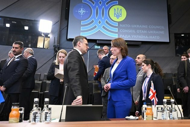 Ex-NATO deputy chief warns against Ukrainian membership