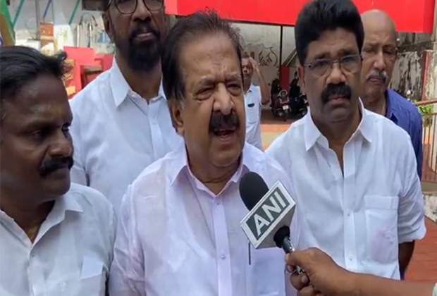 Congress's Ramesh Chennithala blames CPI(M) student wing for spreading drugs in Colleges