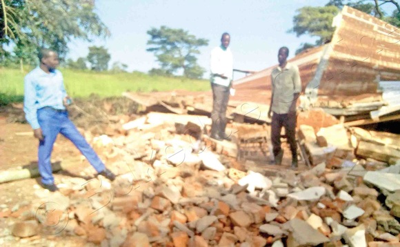 Abamu ku Badiventi nga balaga ekkanisa yaabwe eyamenyeddwa. Abamu ku Badiventi nga balaga ekkanisa yaabwe eyamenyeddwa.