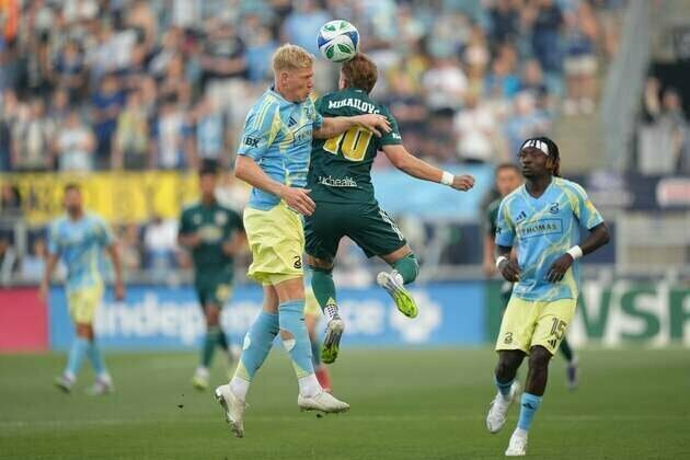 Mikael Uhre scores brace, Union take down Rapids