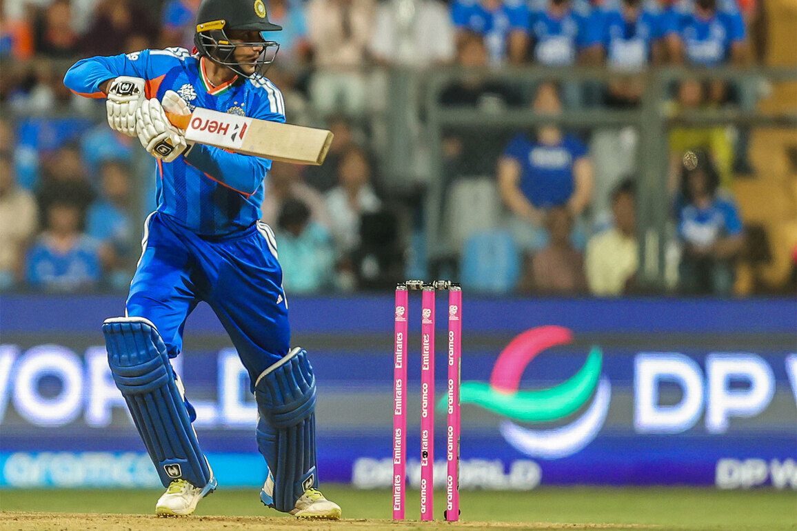 Ashwin calls out Abhishek's "headless batting" as star opener's T20WC slump continues