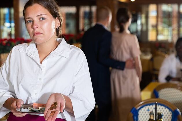 The common mistake Brits make in foreign countries that's considered VERY impolite