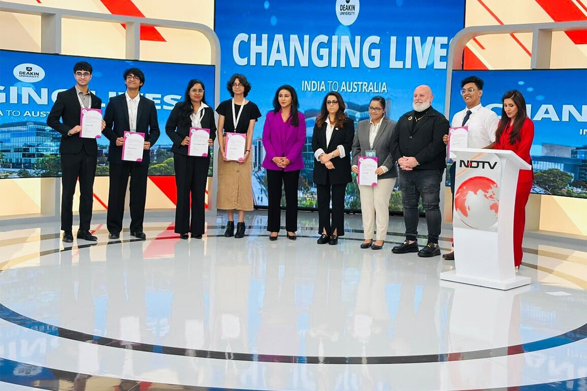 Deakin University awards Vice-Chancellor's Meritorious 100% Scholarships 2026; 6 Indian students win full tuition-fee waivers