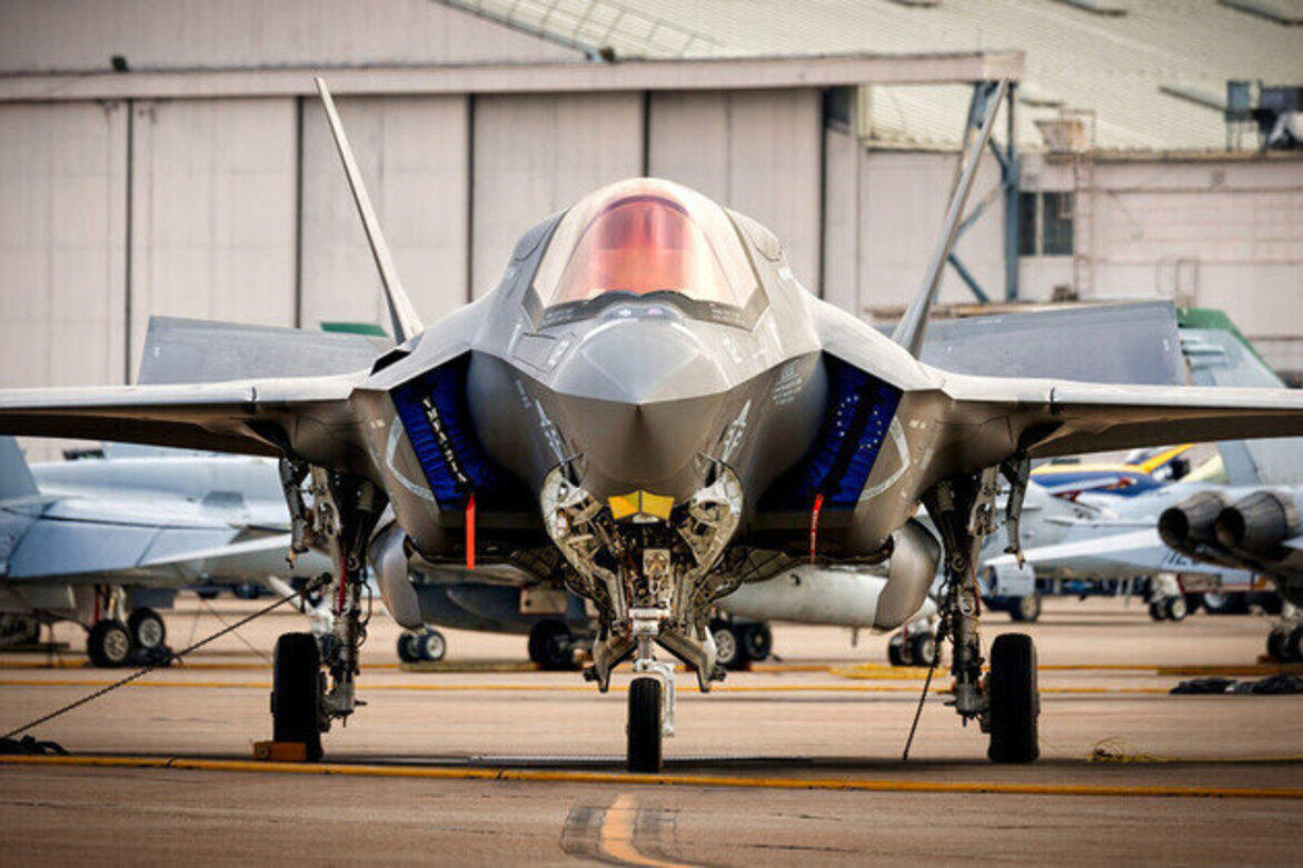 US Air Force almost 300 fighter jets short of major target  media