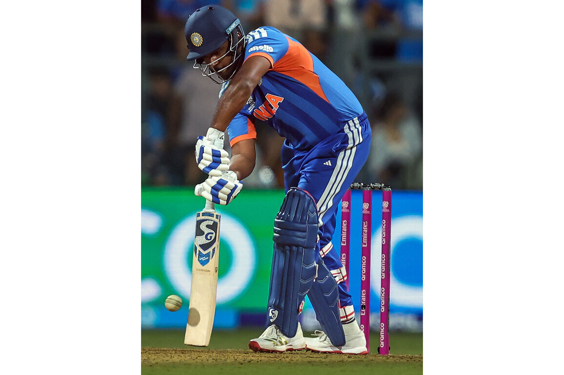 Cricket fraternity hails India for reaching T20WC final