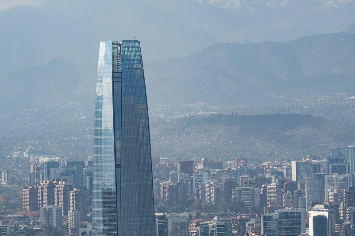 CHILE-SANTIAGO-CITY VIEW