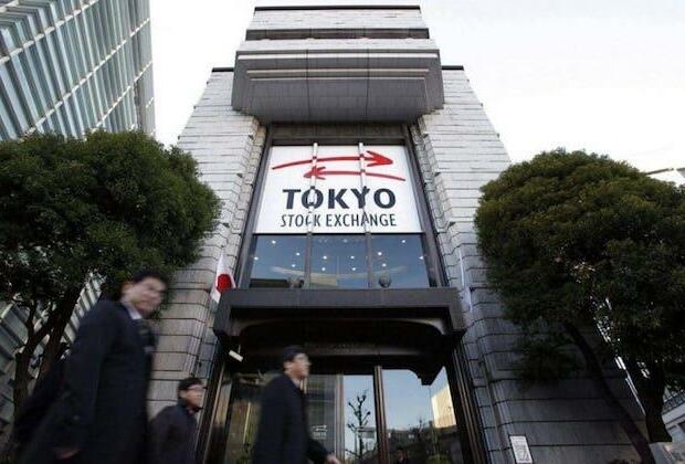 Tokyo stocks lift, Nikkei 225 jumps 532 points