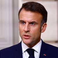 Macron seeks visa curbs on Algerian diplomats amid migration row