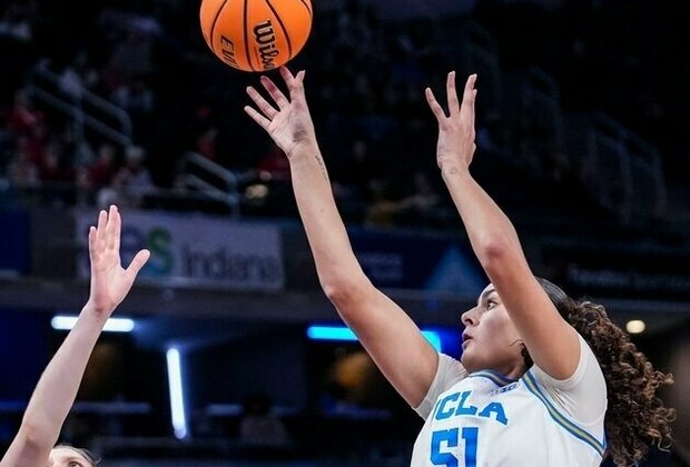 Lauren Betts, No. 4 UCLA rally past No. 2 USC, win Big Ten title