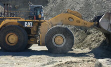  A Cat 994 wheel loader has been commissioned with RCT’s ControlMaster line-of-sight solution