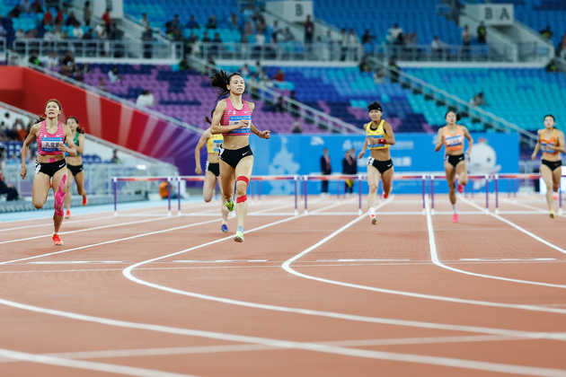 (SP)CHINA-15TH NATIONAL GAMES-ATHLETICS-WOMEN'S 400M HURDLES-FINAL (CN)